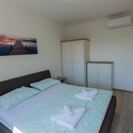 Three-Bedroom Premium Holiday Home Atmosfera With Private Pool&Sauna Vodice Exterior foto